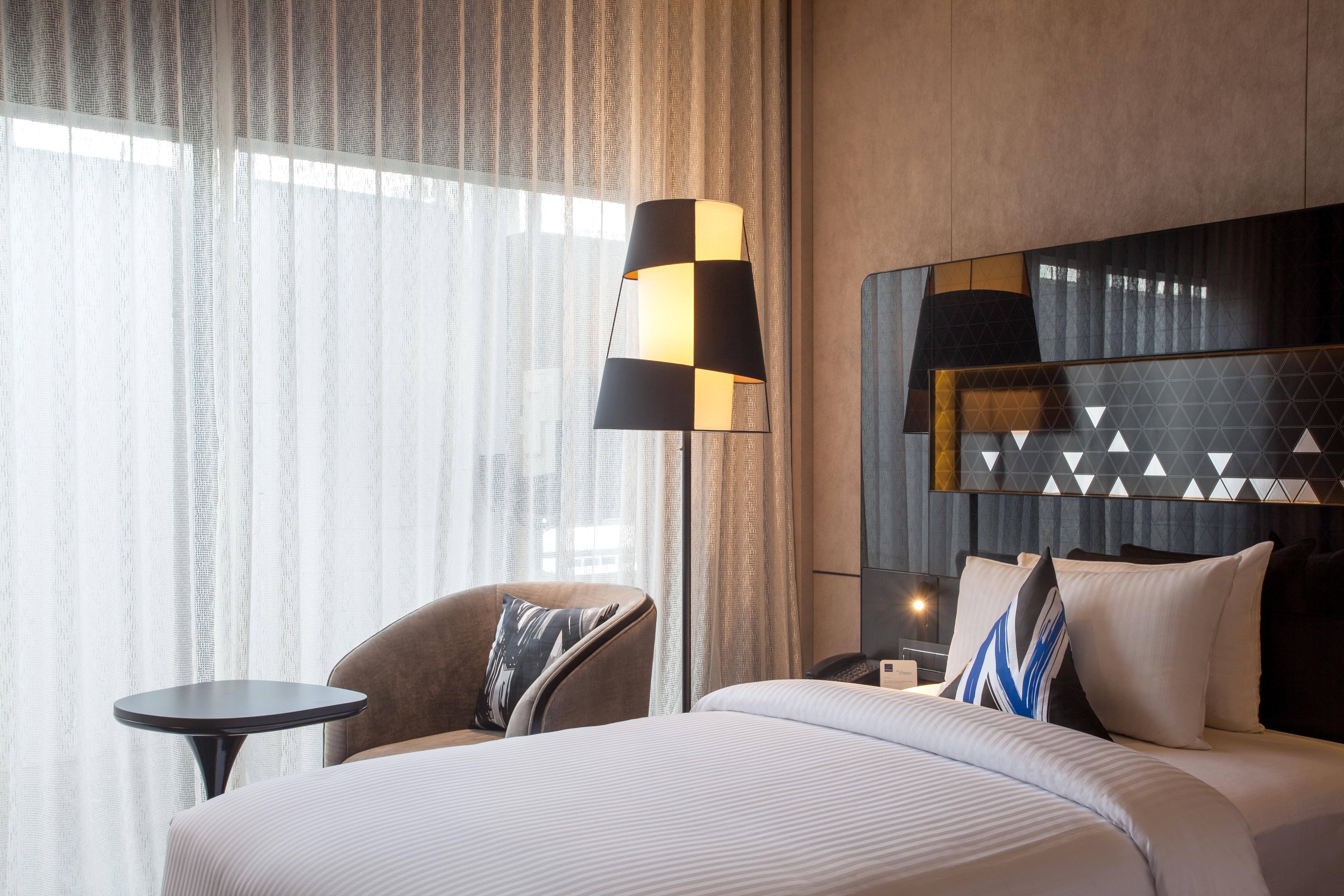 Novotel Singapore On Stevens Экстерьер фото