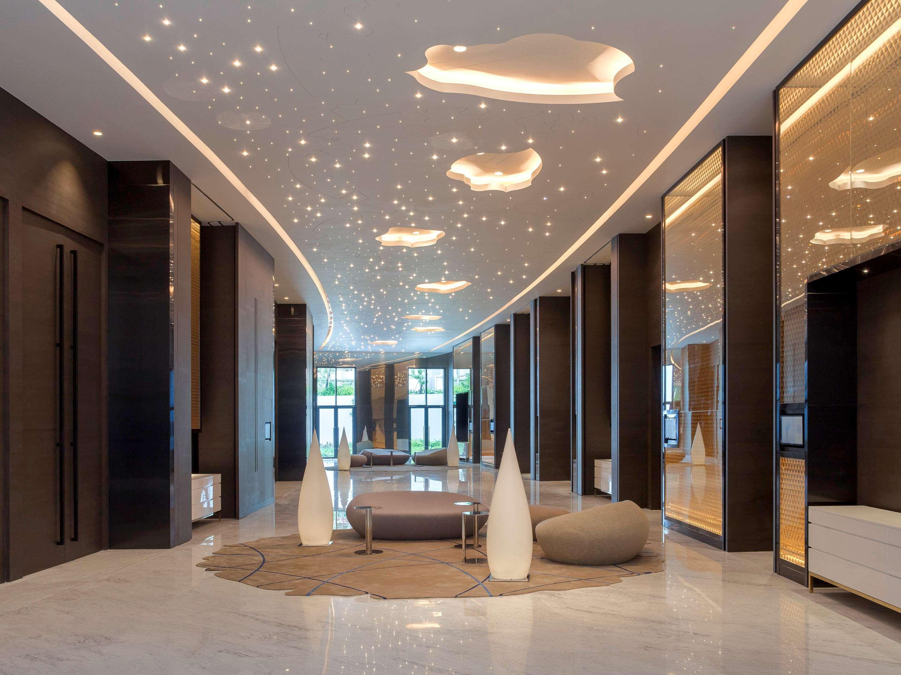 Novotel Singapore On Stevens Экстерьер фото