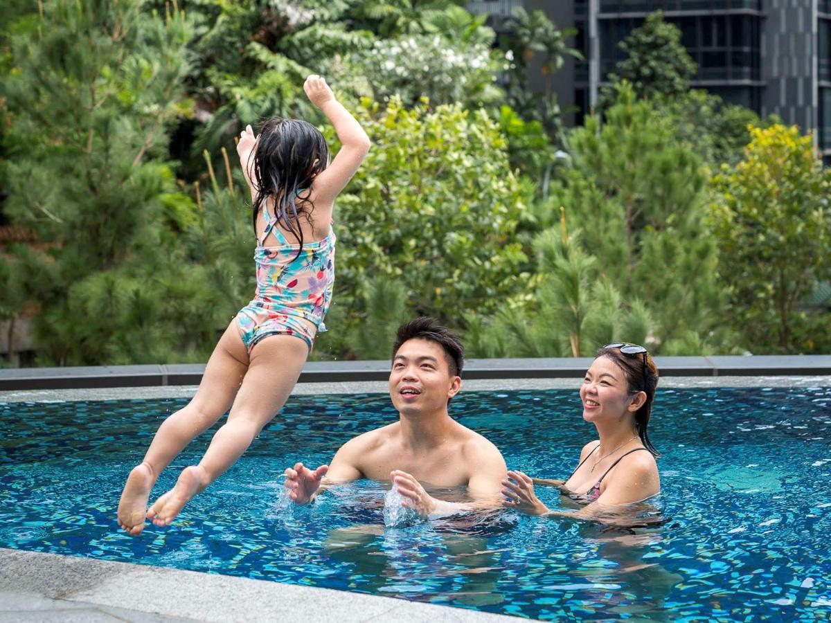 Novotel Singapore On Stevens Экстерьер фото