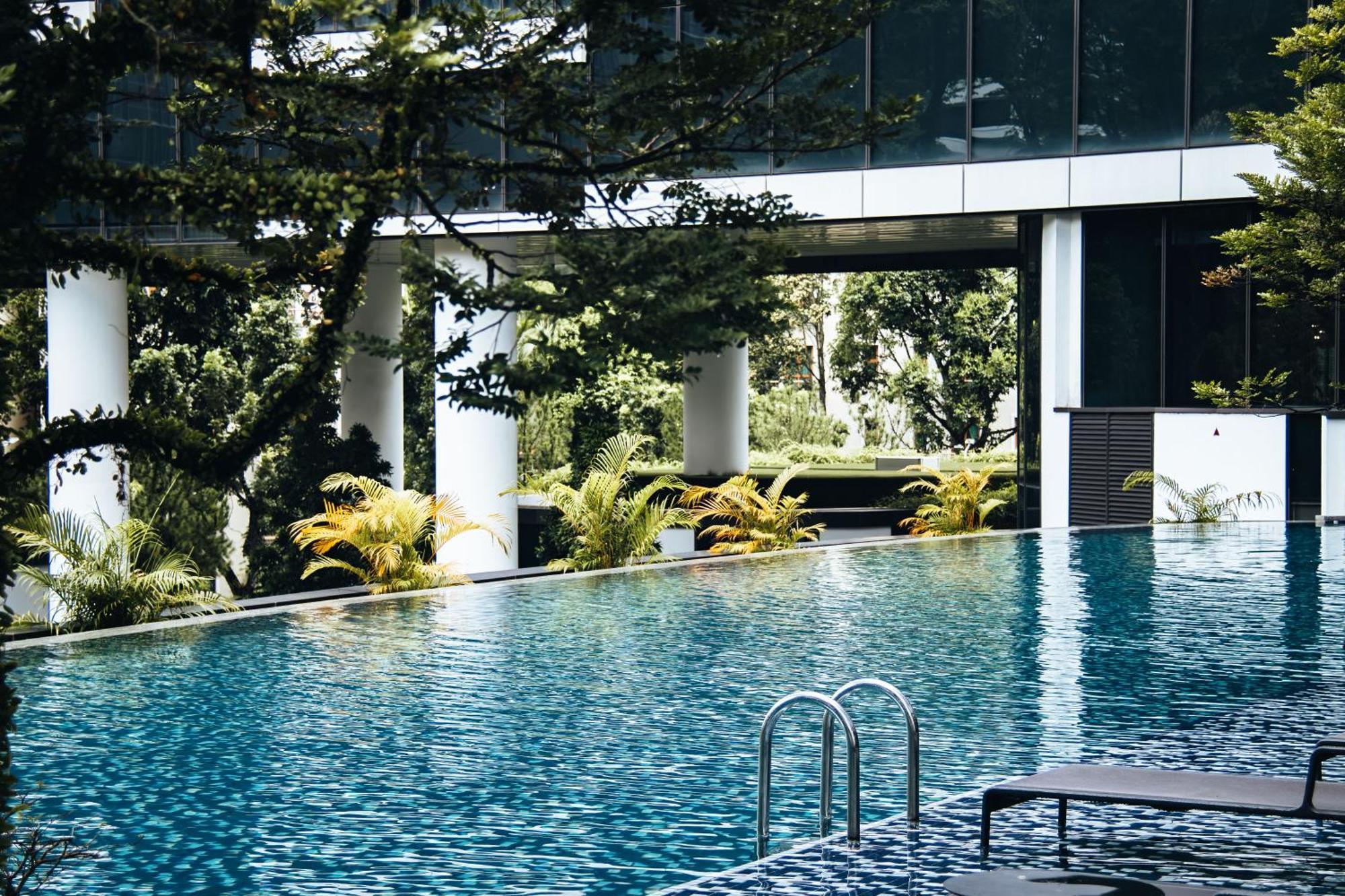 Novotel Singapore On Stevens Экстерьер фото